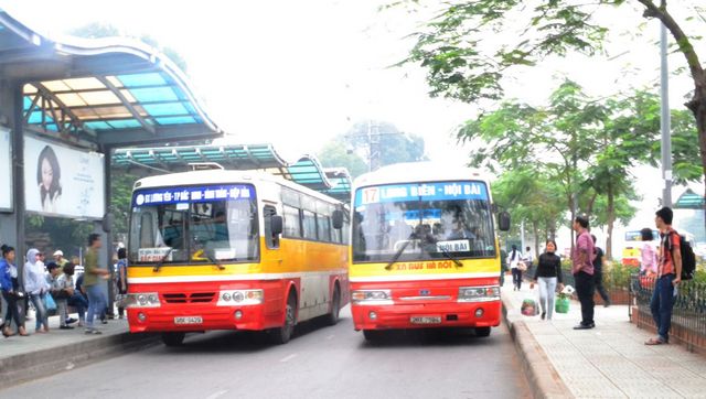 Bus in Vietnam